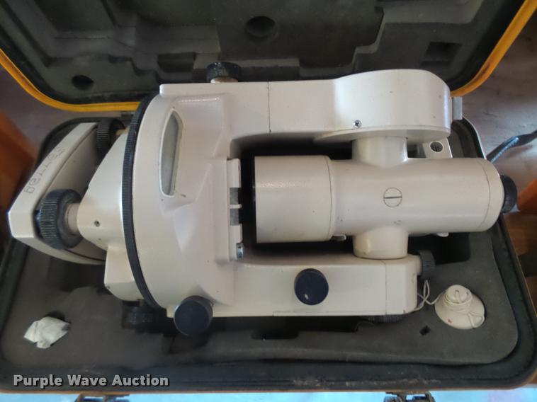 image for item AH9930 (3) David White transit levels