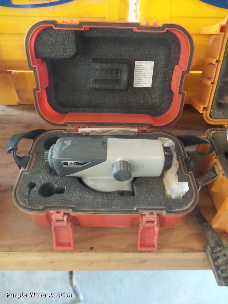 image for item AH9931 Sokkia B21 automatic leveler