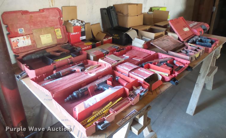 image for item AH9942 Powder actuated tools and supplies