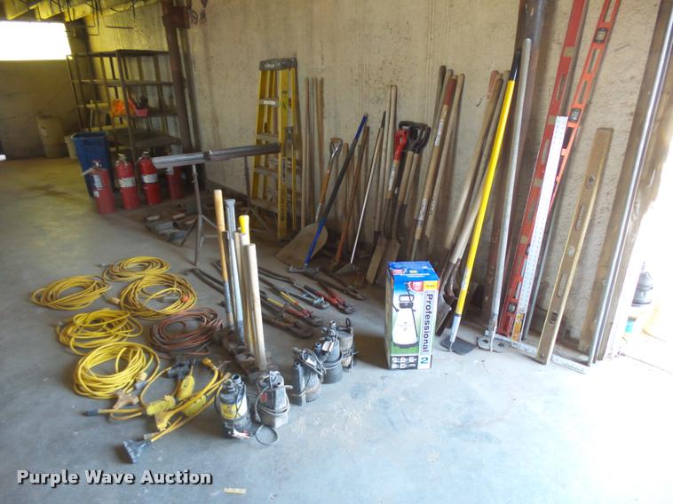 image for item AH9943 Tools