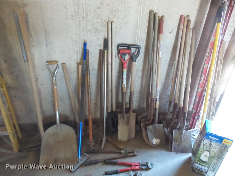 image for item AH9943 Tools