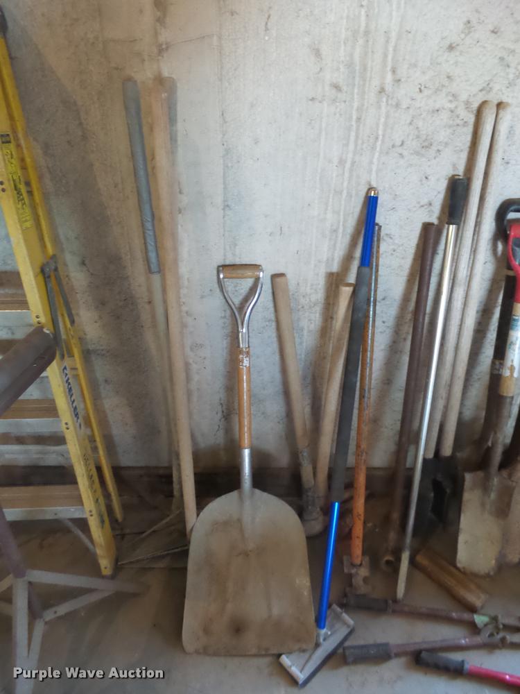 image for item AH9943 Tools