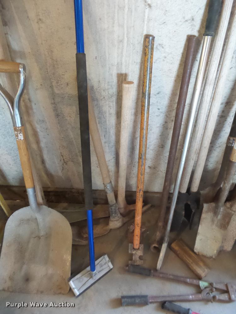 image for item AH9943 Tools