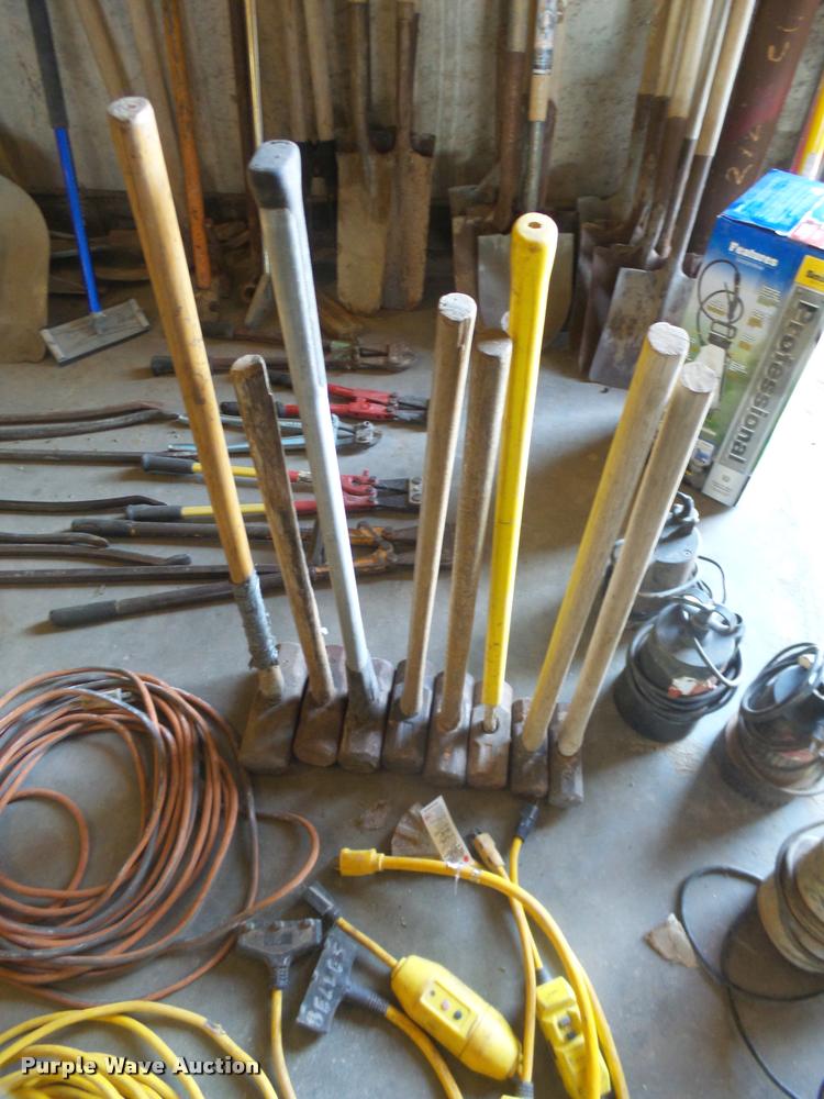 image for item AH9943 Tools