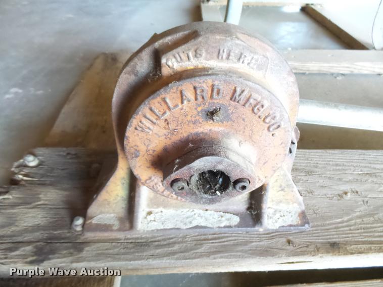 image for item AH9946 (2) Willard rebar cutter benders