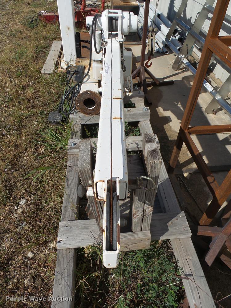 image for item AH9953 Liftmoore truck crane