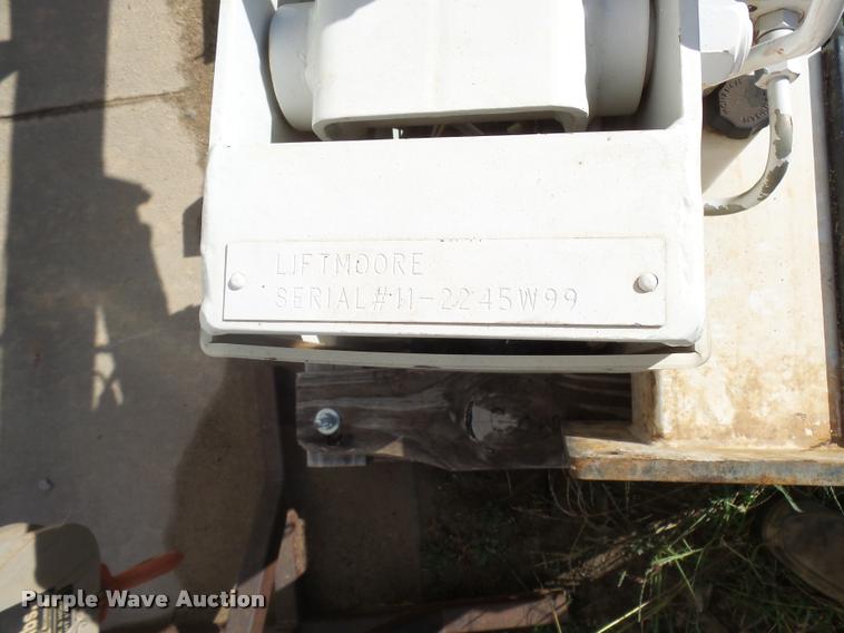 image for item AH9953 Liftmoore truck crane