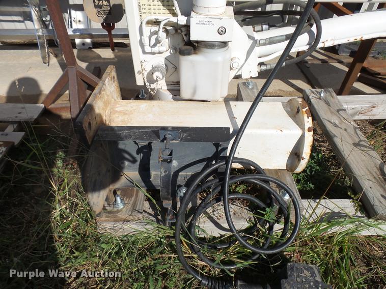 image for item AH9953 Liftmoore truck crane