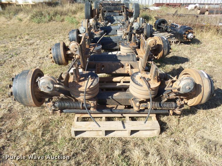 image for item AH9954 Pusher axle