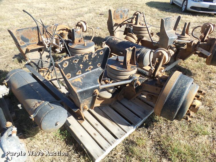 image for item AH9955 Pusher axle