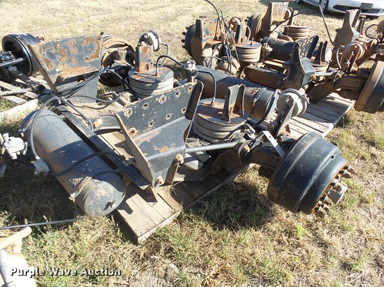 image for item AH9956 Pusher axle