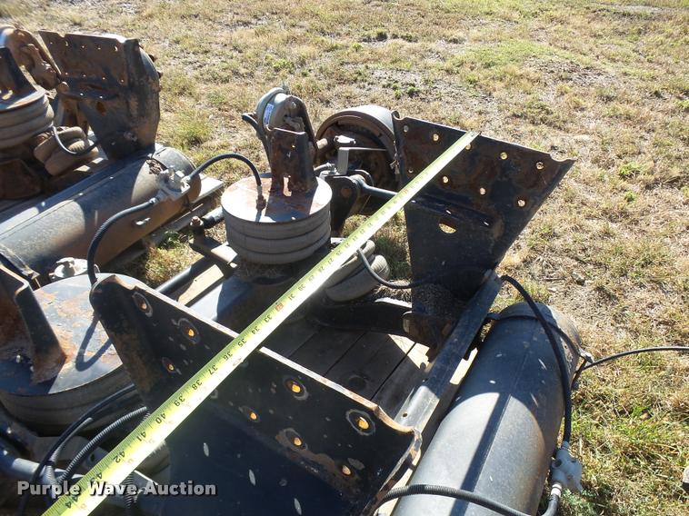 image for item AH9956 Pusher axle