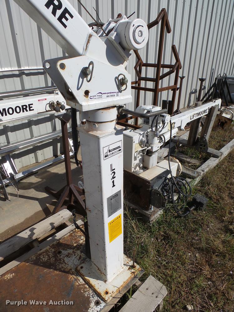 image for item AH9959 Liftmoore L21 truck crane