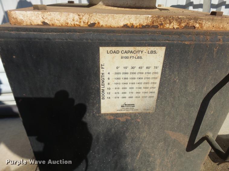 image for item AH9961 Liftmoore 2700AR truck crane