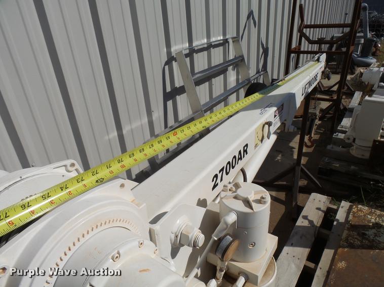 image for item AH9961 Liftmoore 2700AR truck crane