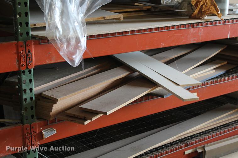 image for item AQ9605 Steel shelving