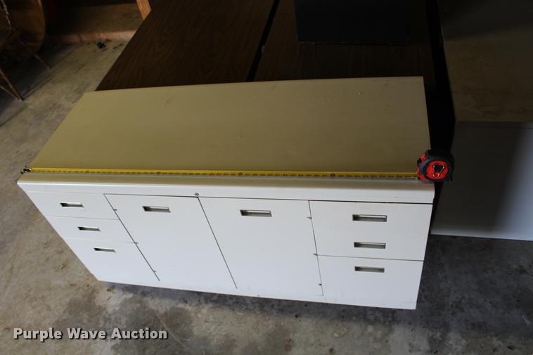 image for item AQ9610 Office furniture