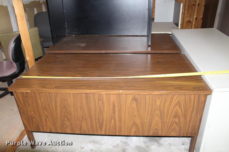 image for item AQ9610 Office furniture