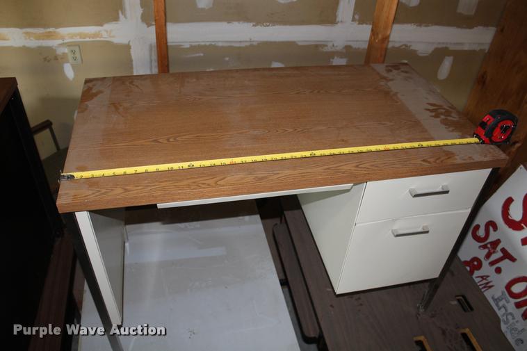 image for item AQ9610 Office furniture