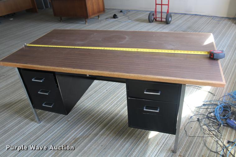 image for item AQ9610 Office furniture