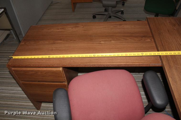 image for item AQ9610 Office furniture