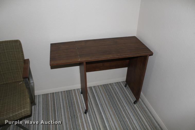 image for item AQ9610 Office furniture
