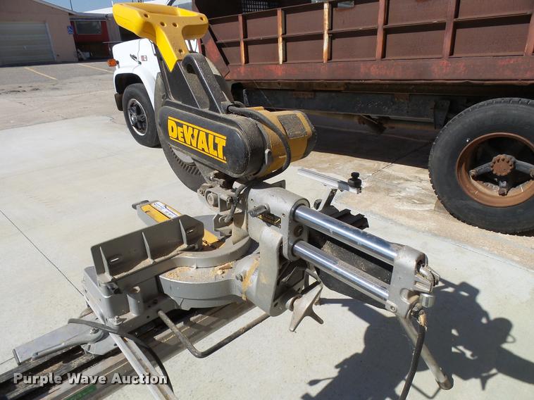 image for item AS9511 DeWalt DW708 miter saw