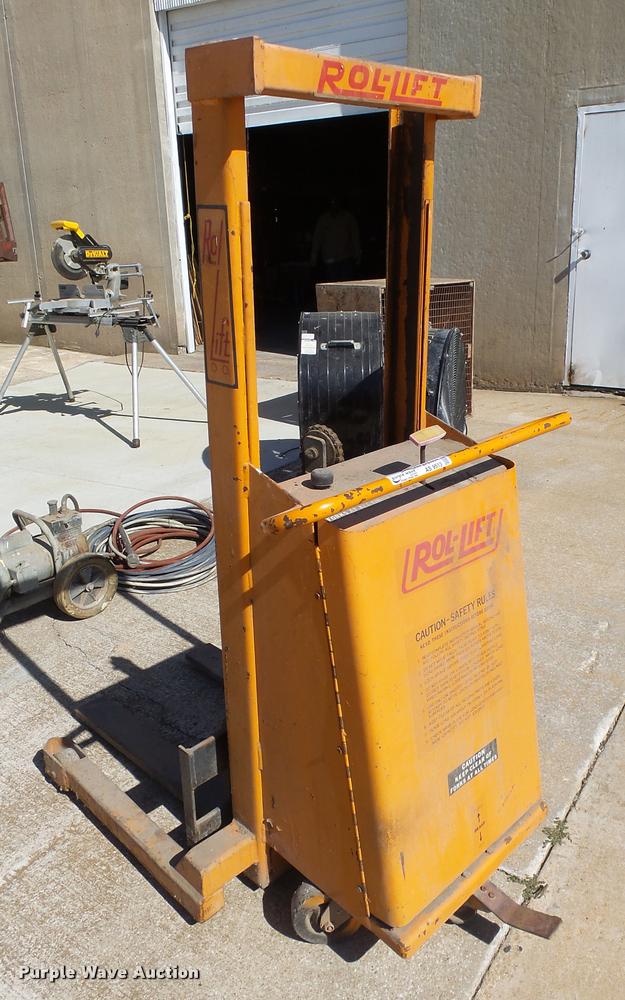 image for item AS9513 Rol-lift stacker