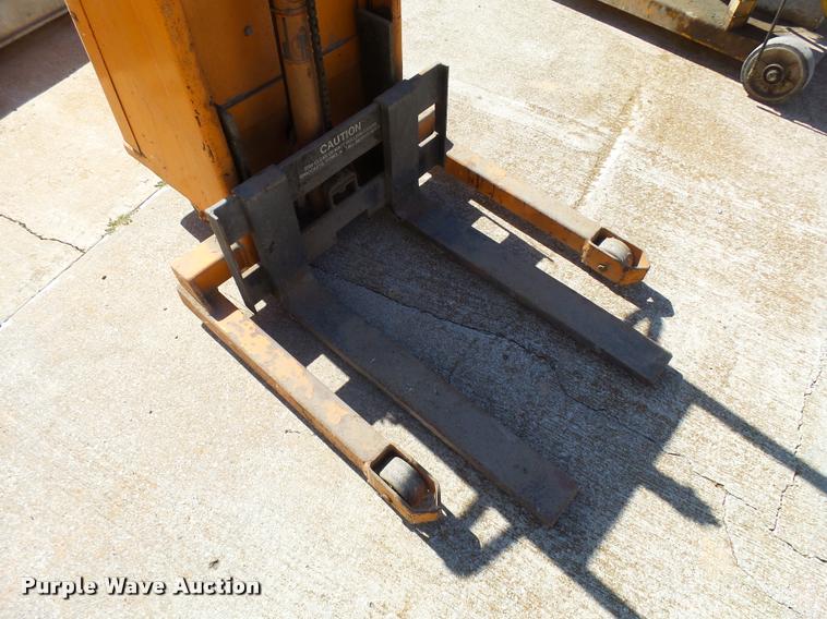 image for item AS9513 Rol-lift stacker