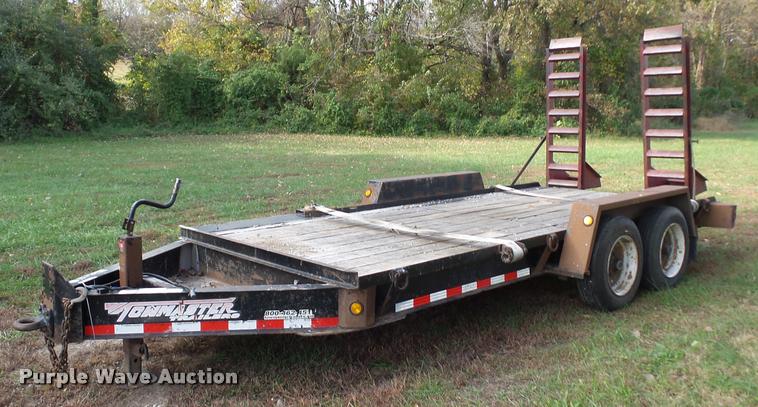 image for item AX9059 2006 Towmaster Trail King T-14DP equipment trailer