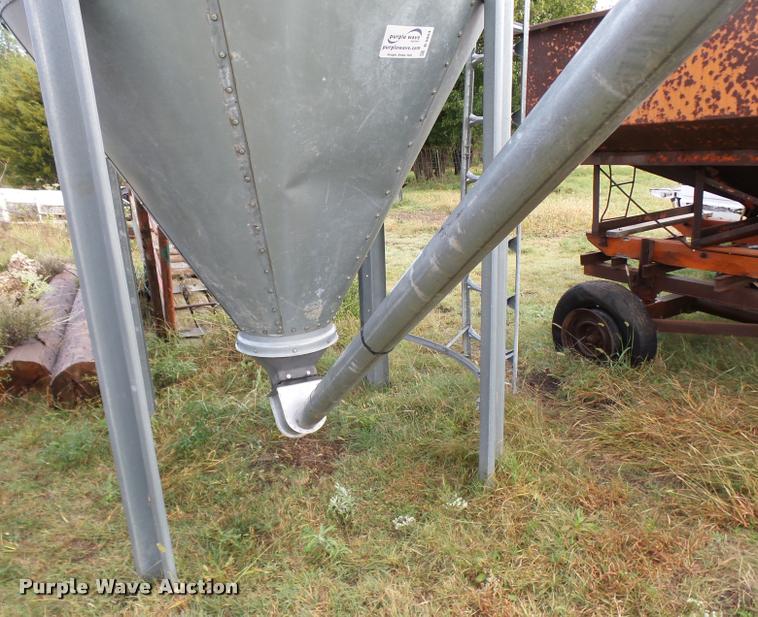 image for item B8804 Cumberland grain bin