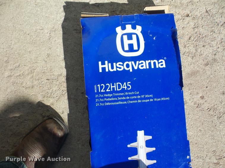 image for item BG9595 Lawn and garden equipment