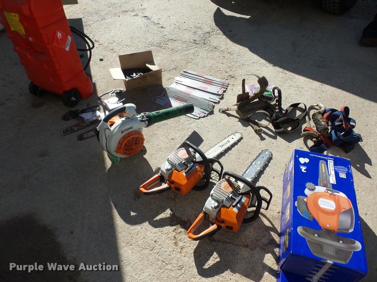 image for item BG9595 Lawn and garden equipment