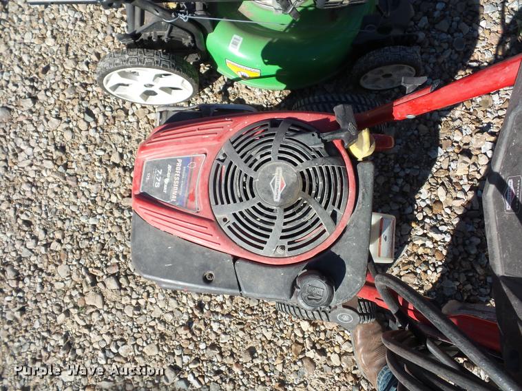 image for item BG9596 Lawn and garden equipment