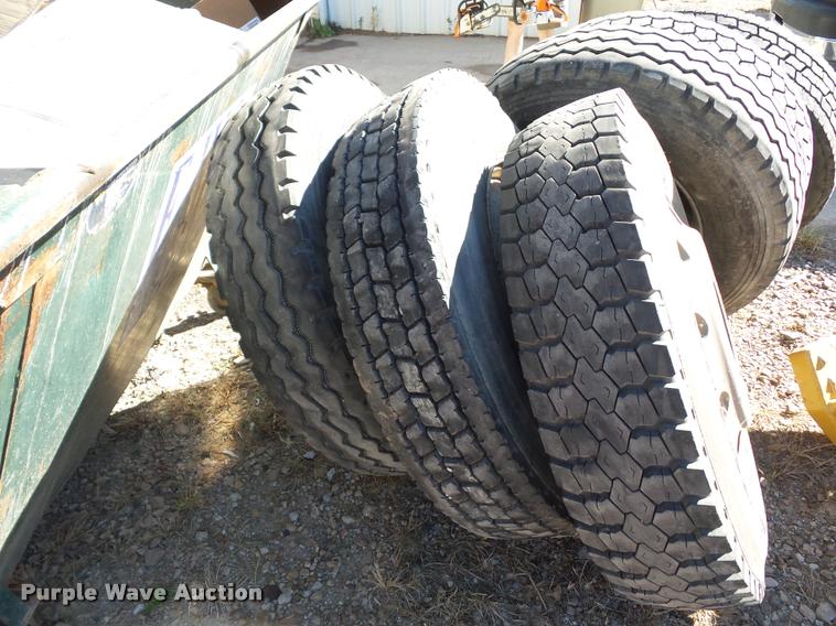 image for item BG9597 (6) 11R24.5 tires and wheels