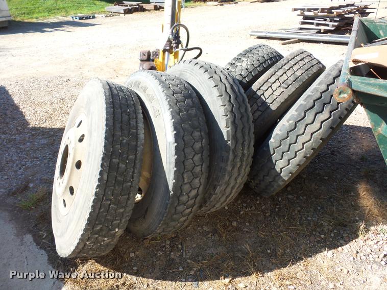 image for item BG9597 (6) 11R24.5 tires and wheels
