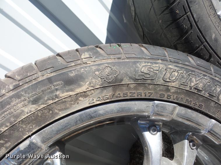 image for item BG9599 (4) 245/55ZR17 tires and wheels