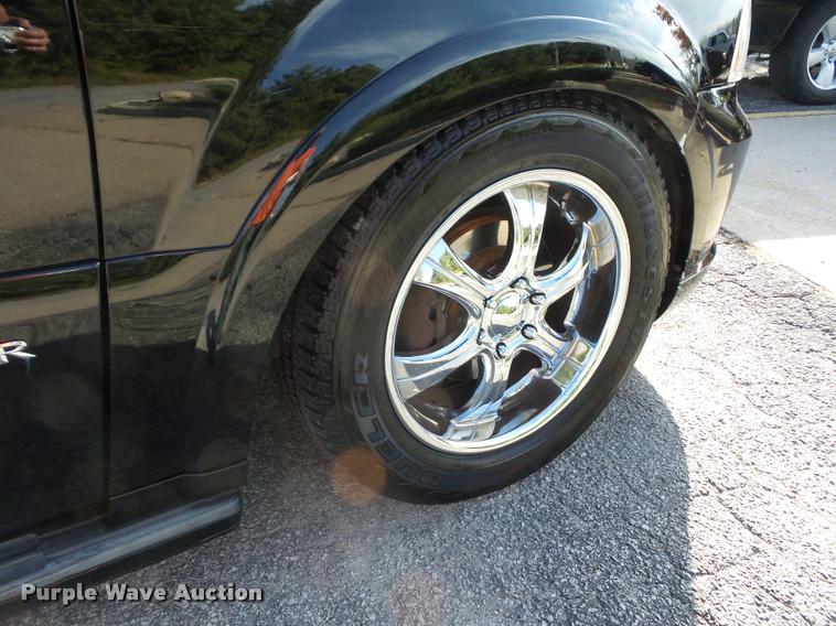 image for item BG9610 2006 Lincoln Navigator SUV