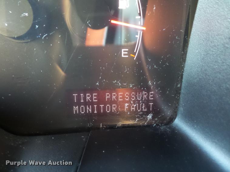 image for item BG9610 2006 Lincoln Navigator SUV