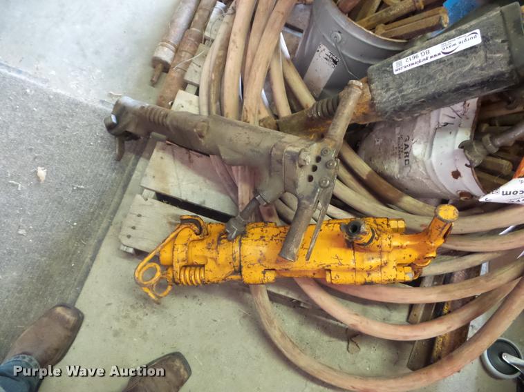 image for item BG9612 Pneumatic jack hammers