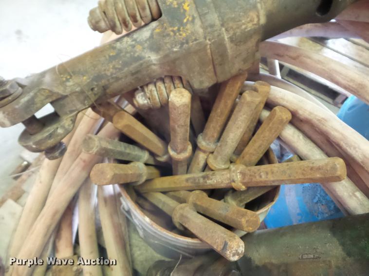 image for item BG9612 Pneumatic jack hammers