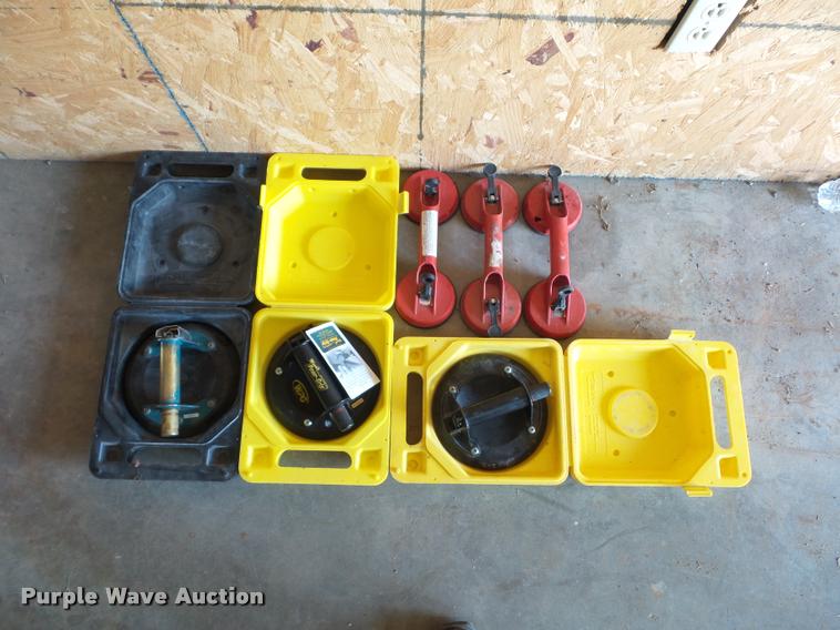 image for item BG9614 Halogen lights