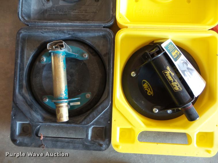 image for item BG9614 Halogen lights