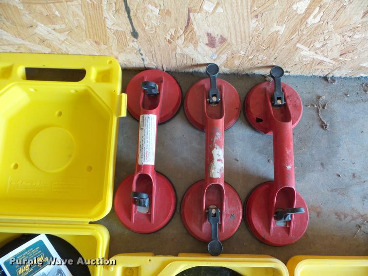 image for item BG9614 Halogen lights