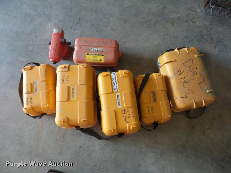 image for item BG9615 (7) surveying levels