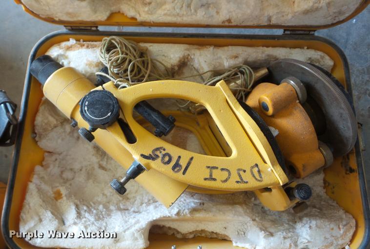 image for item BG9615 (7) surveying levels