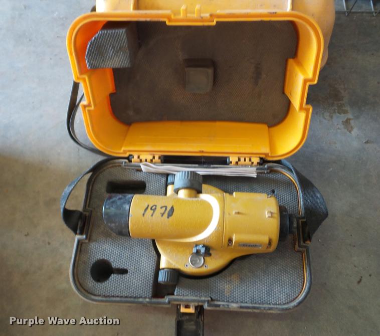 image for item BG9615 (7) surveying levels