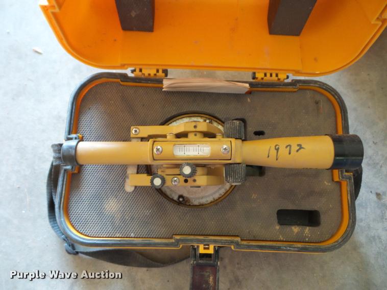 image for item BG9615 (7) surveying levels