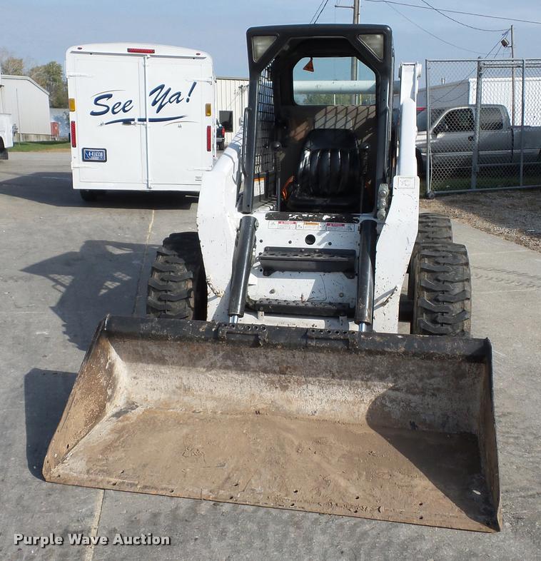 image for item BG9643 2011 Bobcat S250 skid steer