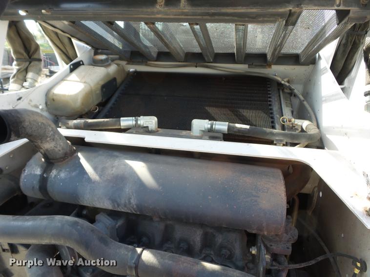 image for item BG9643 2011 Bobcat S250 skid steer